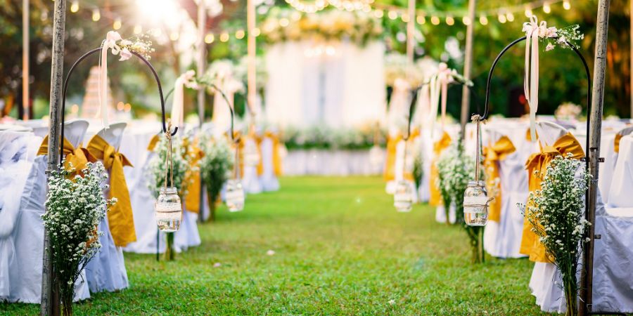 You are currently viewing The Art of Crafting Memorable Events & Tips